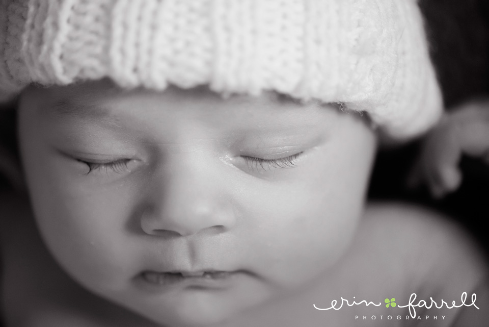 Delaware Newborn Photographer | Baby L 